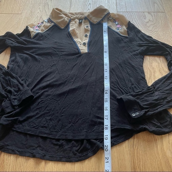 BDG LONG SLEEVES HALF BUTTON DOWN FLORAL TOP -  S - Picture 10 of 13